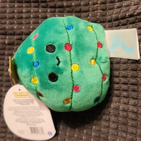 NWT Squishmallows 3.5" "Carol" Green Christmas Tree Plush Clip (US Exclusive) - Picture 5 of 5